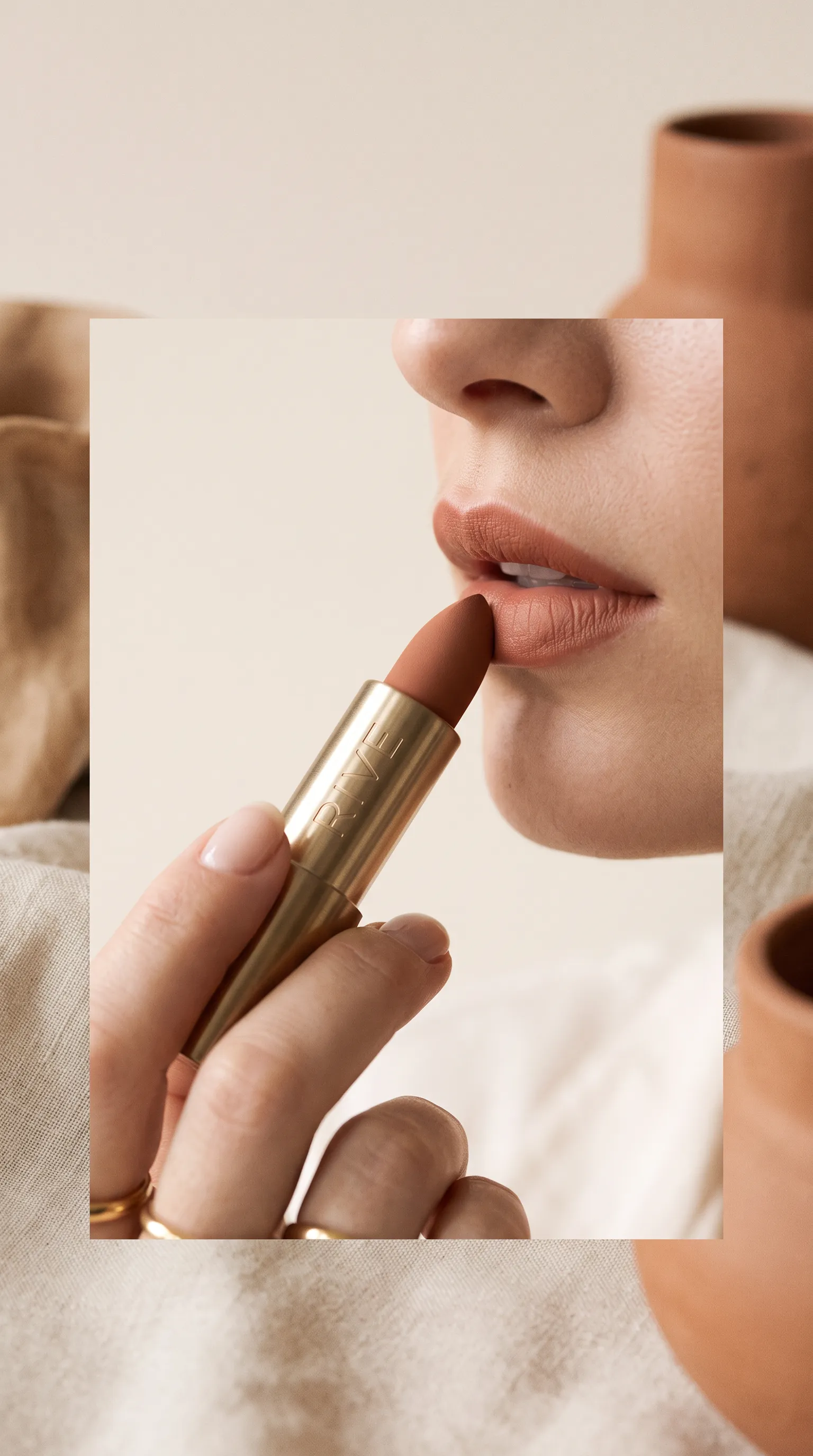 Rive lip application loop